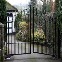 Electric Gate Repair & Automatic Gate Installation image 1